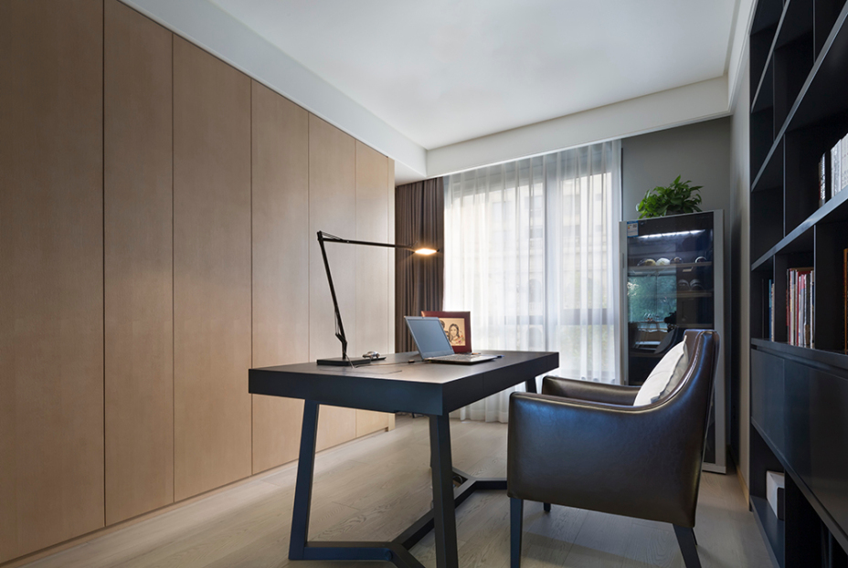 現(xiàn)代簡約風(fēng)格室內(nèi)家裝案例效果圖-書房 現(xiàn)代簡約風(fēng)格室內(nèi)家裝案例效果圖-書房