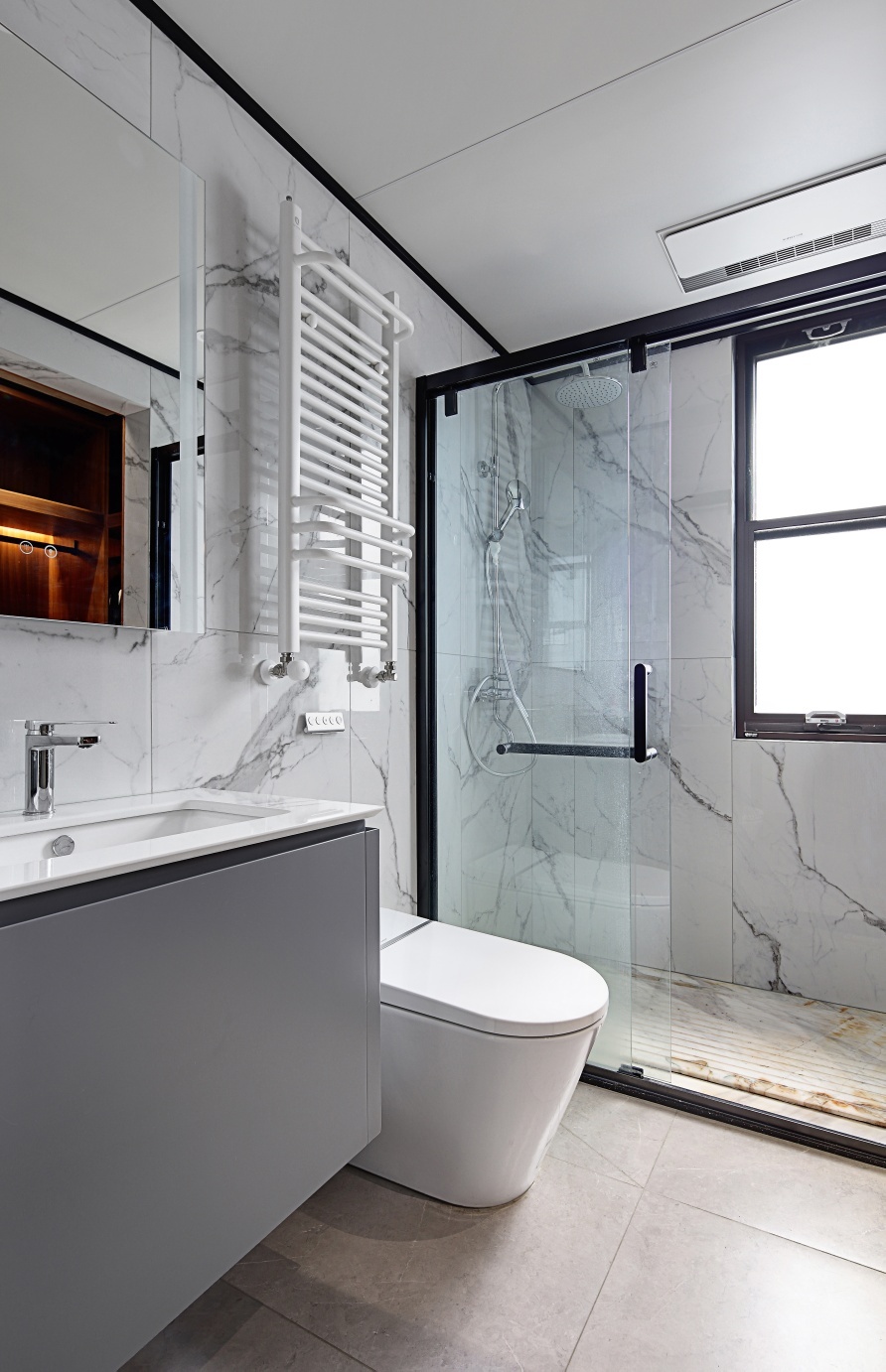 現(xiàn)代簡約風格室內(nèi)家裝案例效果圖-衛(wèi)生間 現(xiàn)代簡約風格室內(nèi)家裝案例效果圖-衛(wèi)生間