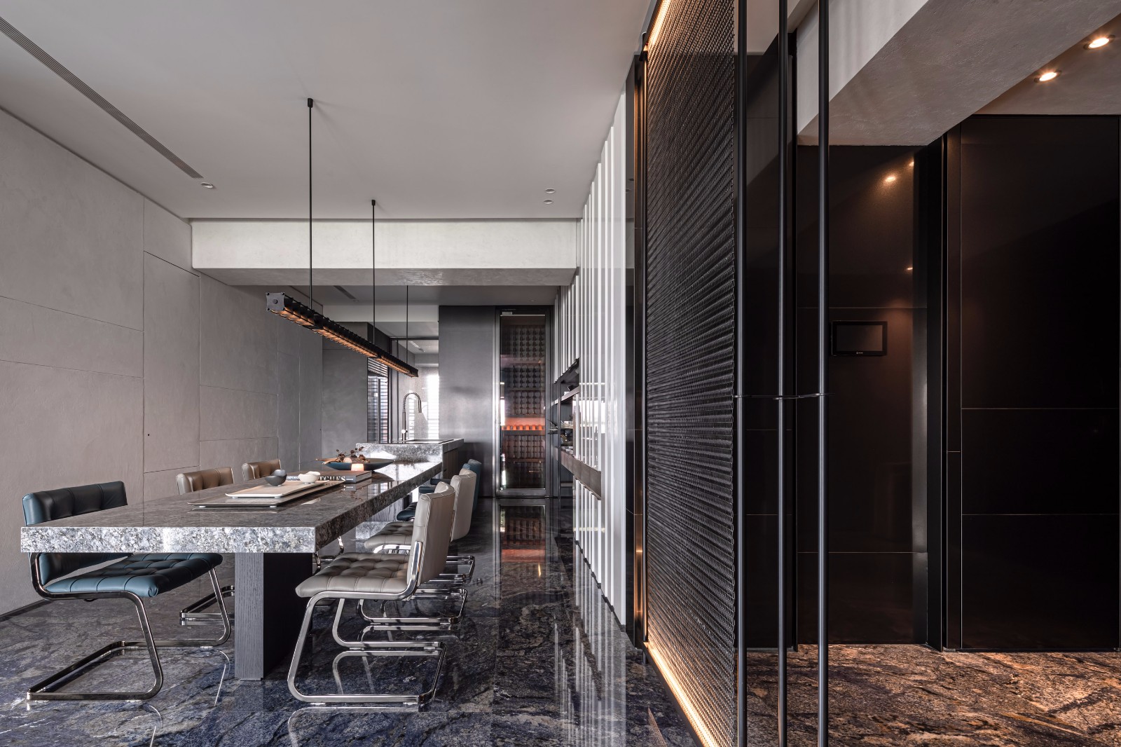 裝修案例現(xiàn)代風(fēng)格別墅裝修效果圖-餐廳 裝修案例現(xiàn)代風(fēng)格別墅裝修效果圖-餐廳