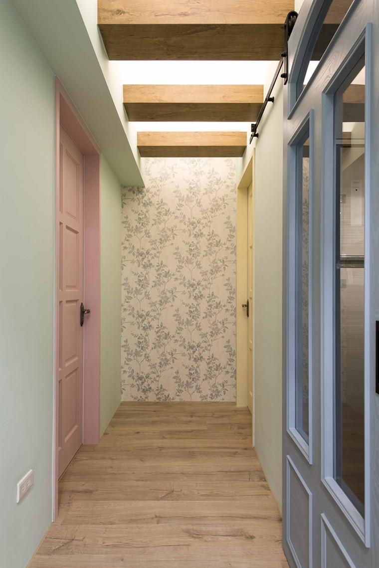 法式鄉(xiāng)村風格家裝設計室內(nèi)裝修效果圖-走廊 法式鄉(xiāng)村風格家裝設計室內(nèi)裝修效果圖-走廊