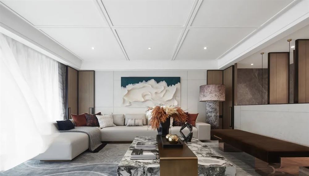 佛山市鵬瑞·三龍灣1號輕奢風(fēng)格三居室裝修案例