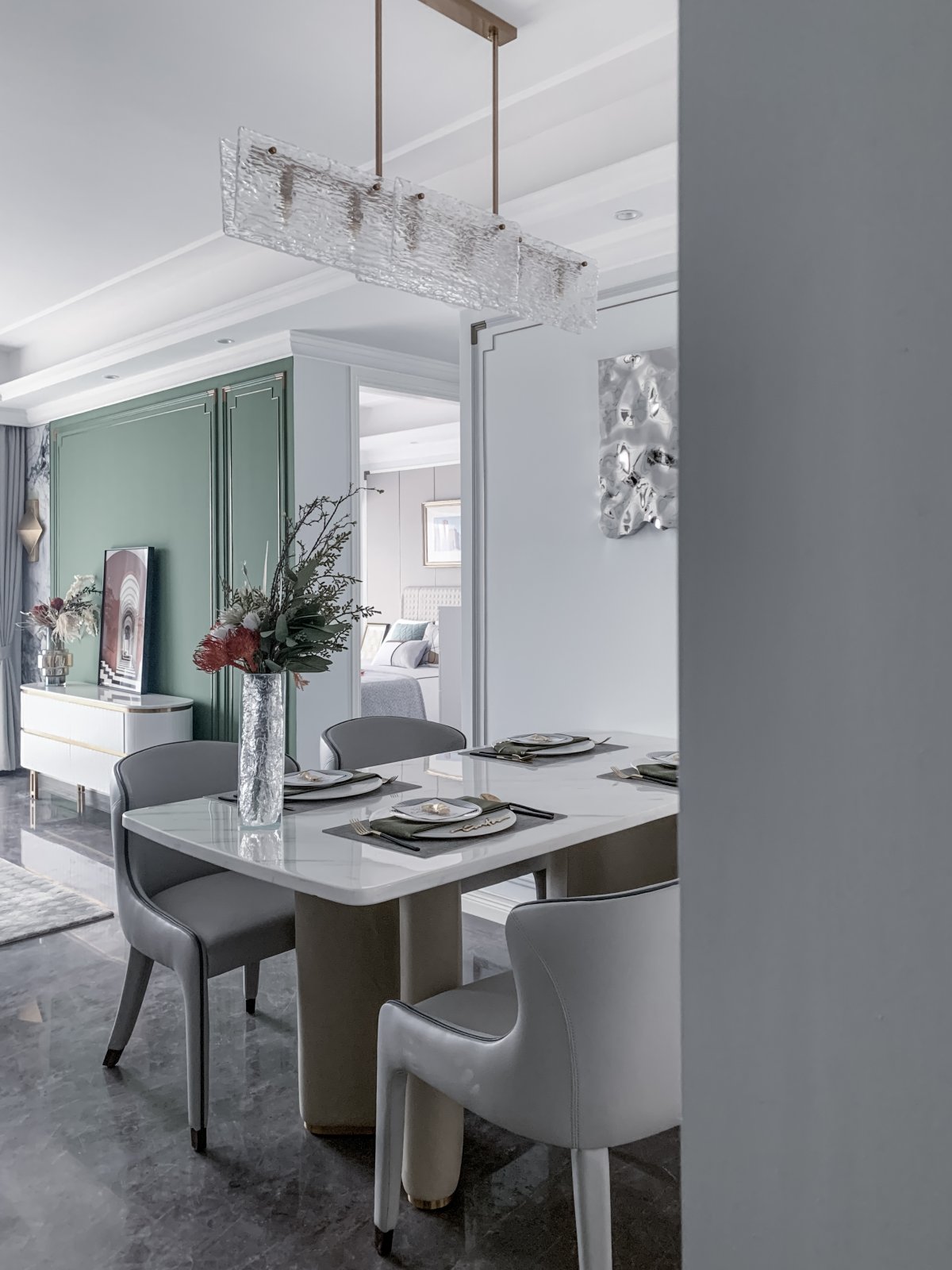 簡歐輕奢風(fēng)格室內(nèi)設(shè)計(jì)家裝案例-餐廳 簡歐輕奢風(fēng)格室內(nèi)設(shè)計(jì)家裝案例-餐廳