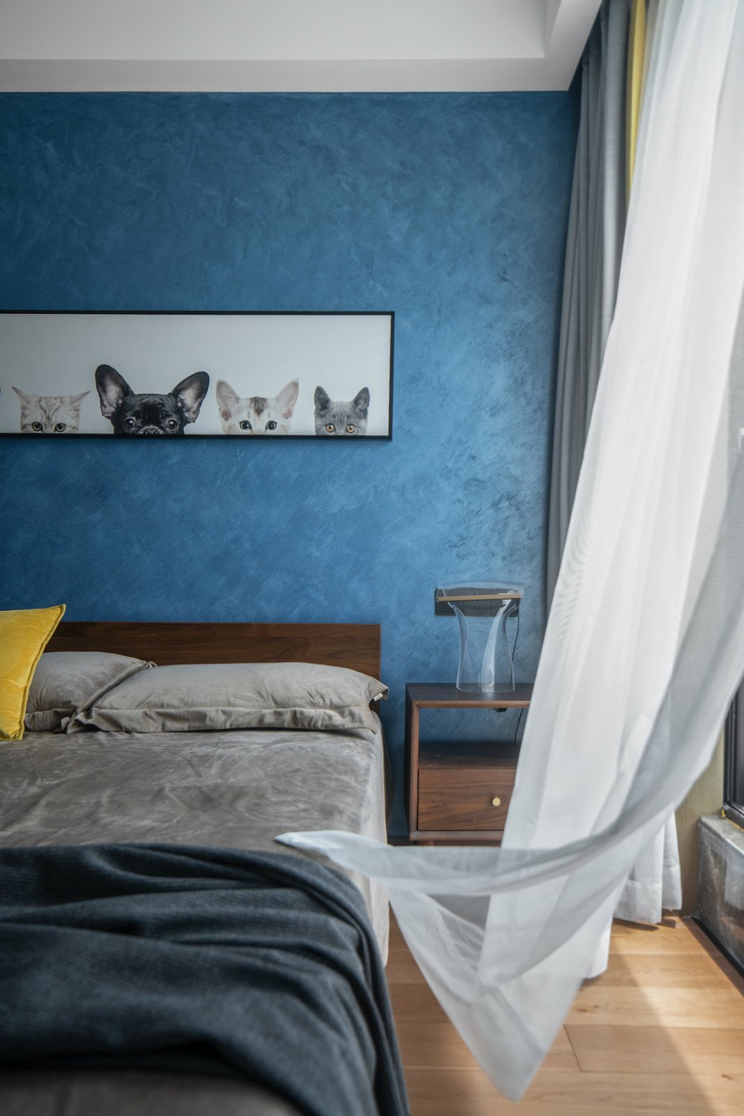 現(xiàn)代簡約風(fēng)格室內(nèi)設(shè)計(jì)家裝案例-次臥 現(xiàn)代簡約風(fēng)格室內(nèi)設(shè)計(jì)家裝案例-次臥