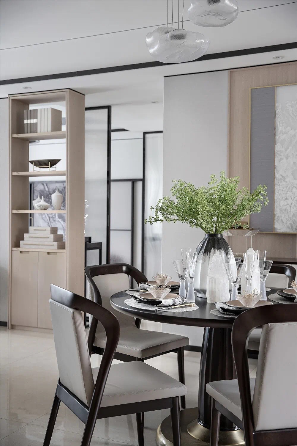 新中式風(fēng)格家裝設(shè)計室內(nèi)裝修效果圖-餐廳 新中式風(fēng)格家裝設(shè)計室內(nèi)裝修效果圖-餐廳