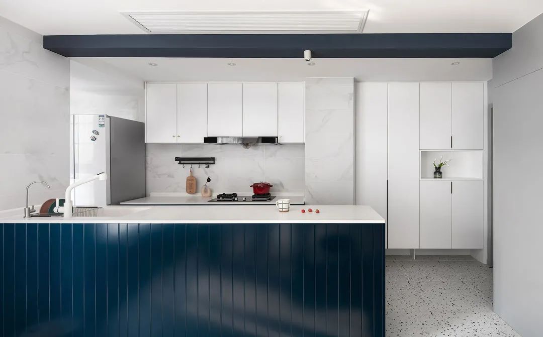 現(xiàn)代簡約風格室內(nèi)設計家裝案例-廚房 現(xiàn)代簡約風格室內(nèi)設計家裝案例-廚房