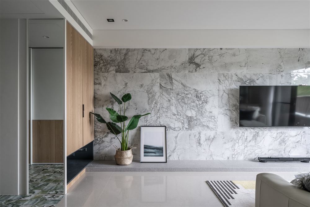 佛山市卓越蔚藍(lán)星宸現(xiàn)代簡約風(fēng)格三居室裝修案例