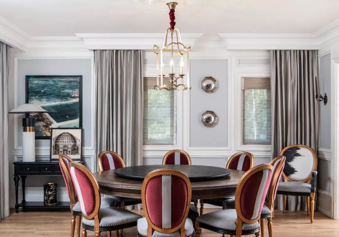 法式輕奢風格{家裝設計別墅裝修效果圖-餐廳 法式輕奢風格{家裝設計別墅裝修效果圖-餐廳