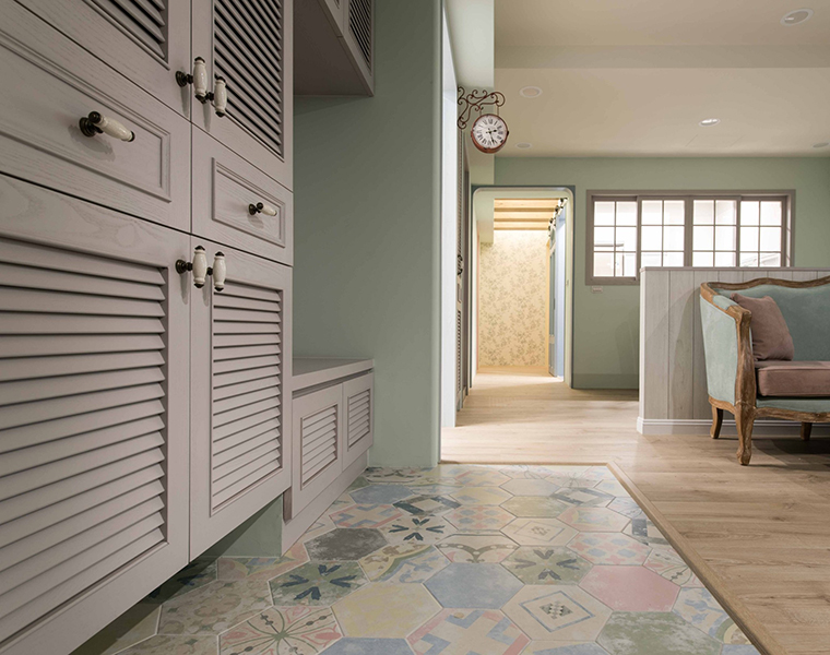 法式鄉(xiāng)村風格家裝設計室內(nèi)裝修效果圖-玄關 法式鄉(xiāng)村風格家裝設計室內(nèi)裝修效果圖-玄關