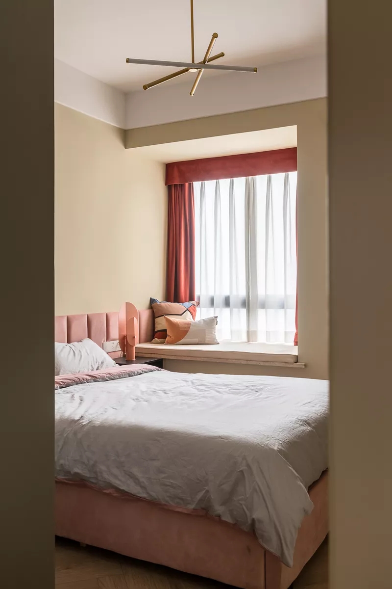 裝修案例混搭風格室內(nèi)裝修效果圖-臥室 裝修案例混搭風格室內(nèi)裝修效果圖-臥室