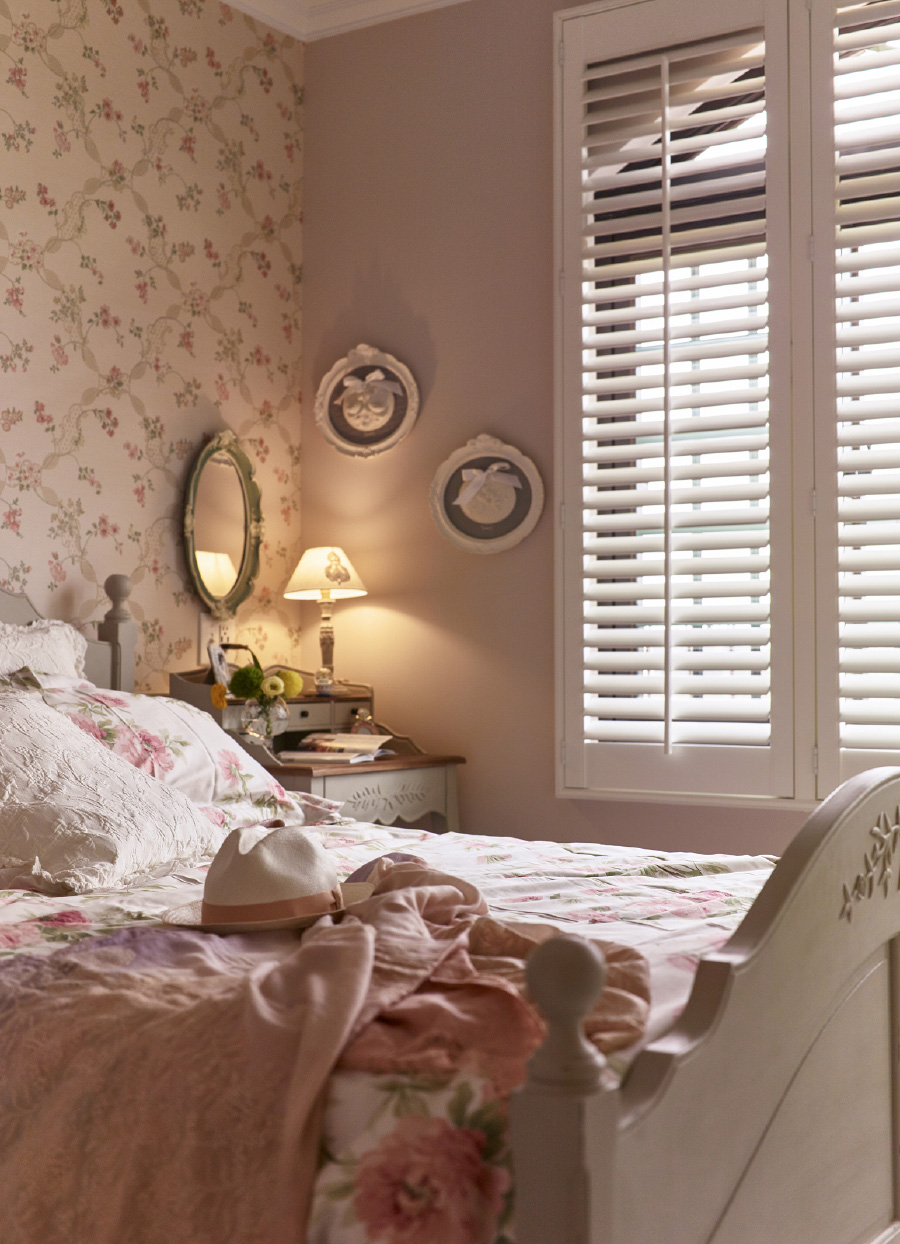 南航碧花園別墅360平米田園風(fēng)格裝修案例-主臥 南航碧花園別墅360平米田園風(fēng)格裝修案例-主臥