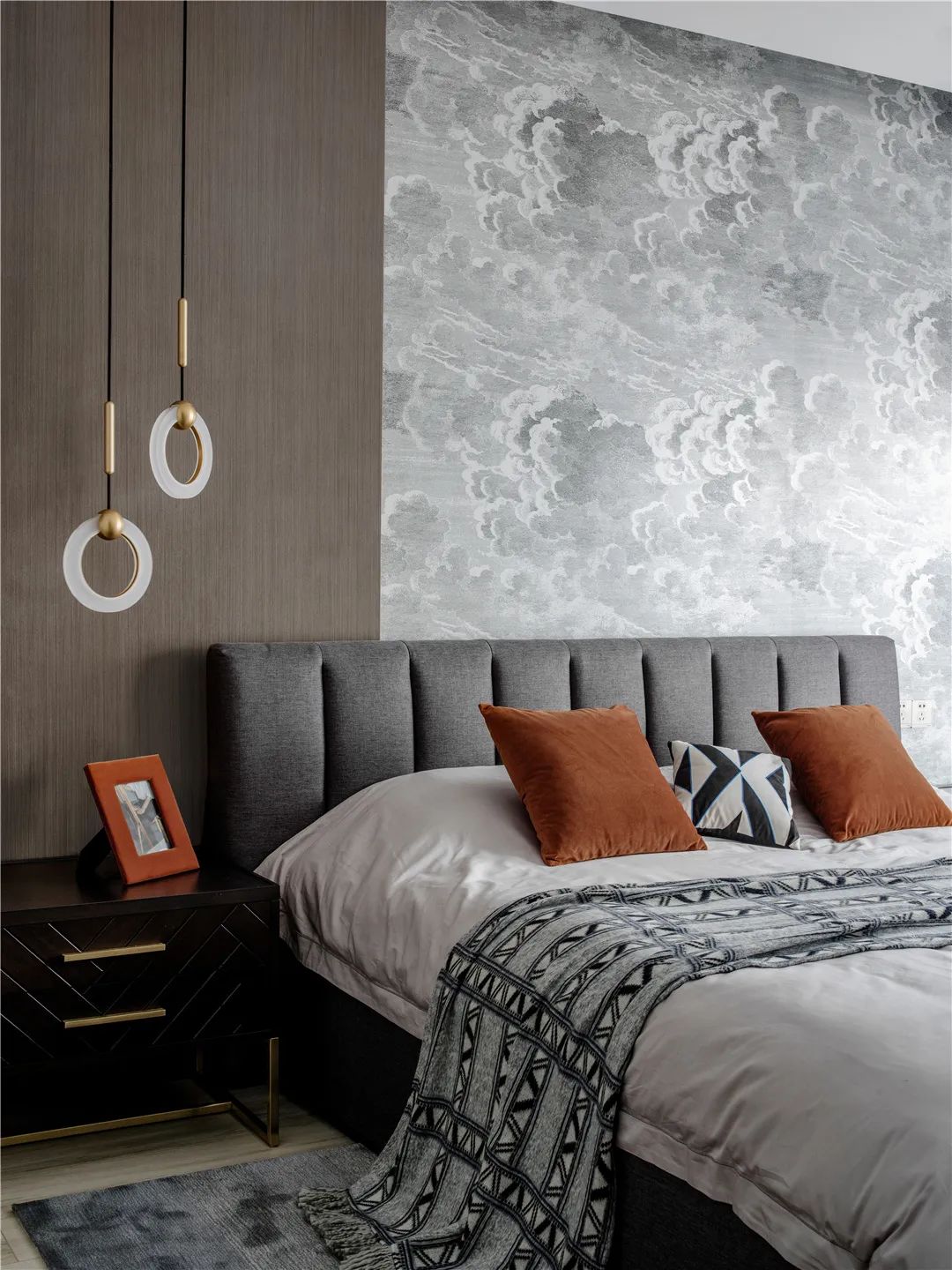 裝修案例輕奢風(fēng)格室內(nèi)裝修效果圖-臥室 裝修案例輕奢風(fēng)格室內(nèi)裝修效果圖-臥室