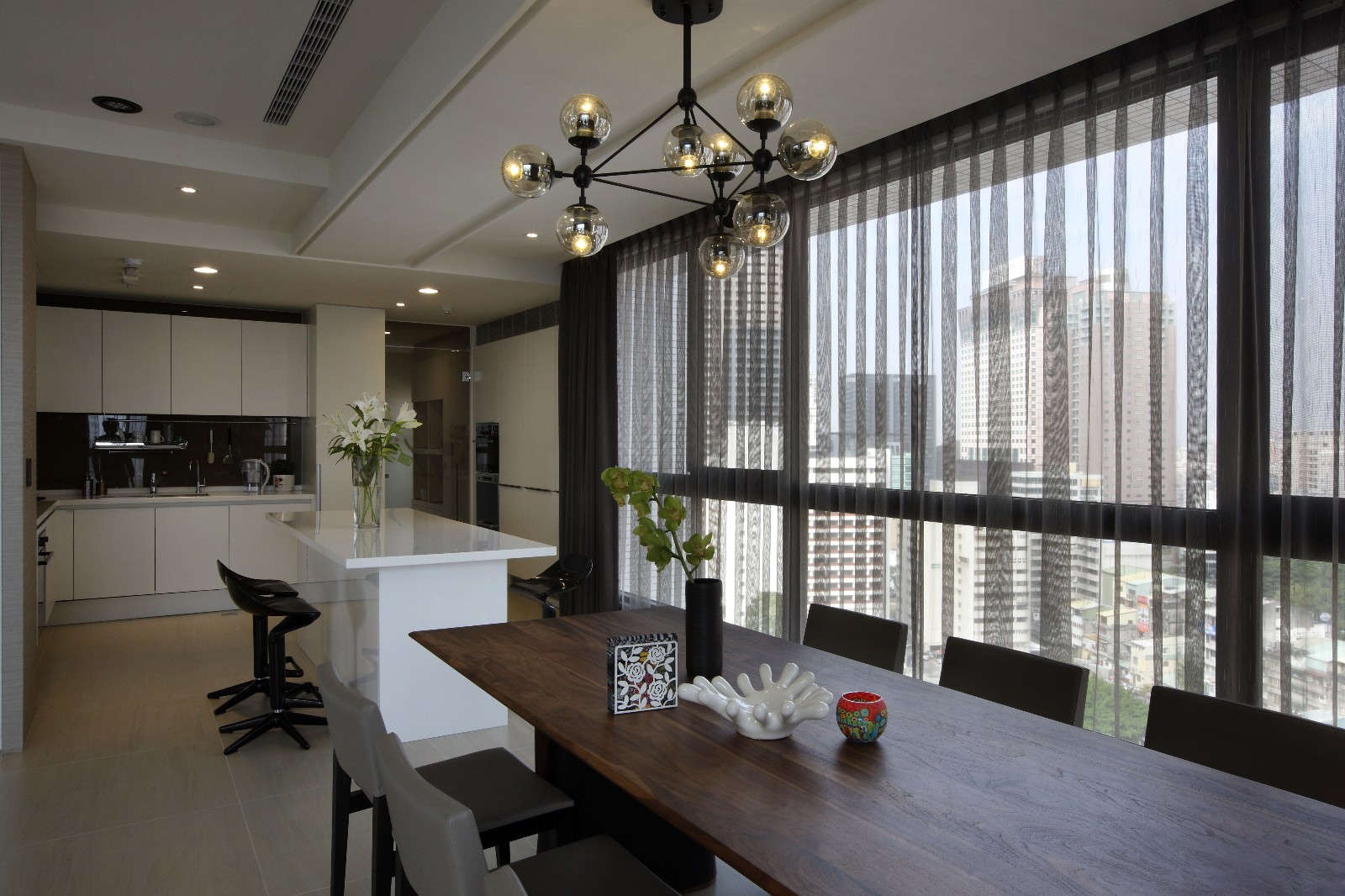 現(xiàn)代簡約風(fēng)格家裝設(shè)計室內(nèi)裝修效果圖-餐廳 現(xiàn)代簡約風(fēng)格家裝設(shè)計室內(nèi)裝修效果圖-餐廳