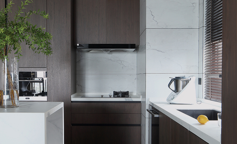 現(xiàn)代簡約風格室內(nèi)家裝案例效果圖-廚房 現(xiàn)代簡約風格室內(nèi)家裝案例效果圖-廚房