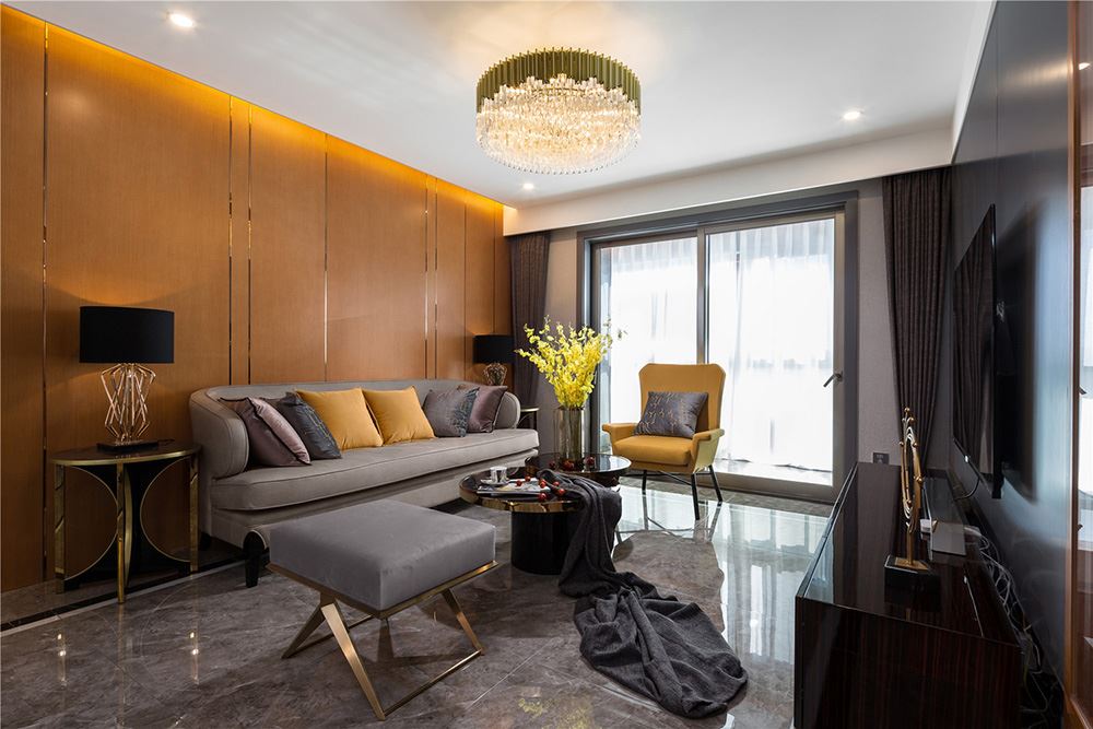 南寧市天健世紀(jì)花園輕奢風(fēng)格三居室裝修案例