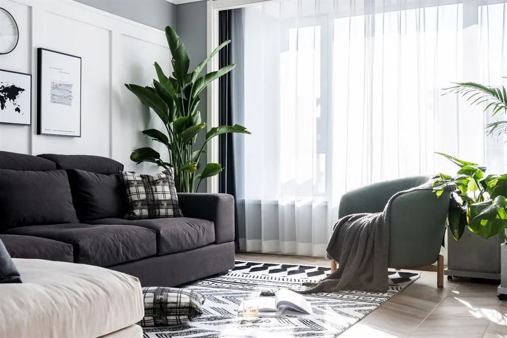 廣州市龍光峰景華庭北歐風格三居室裝修案例