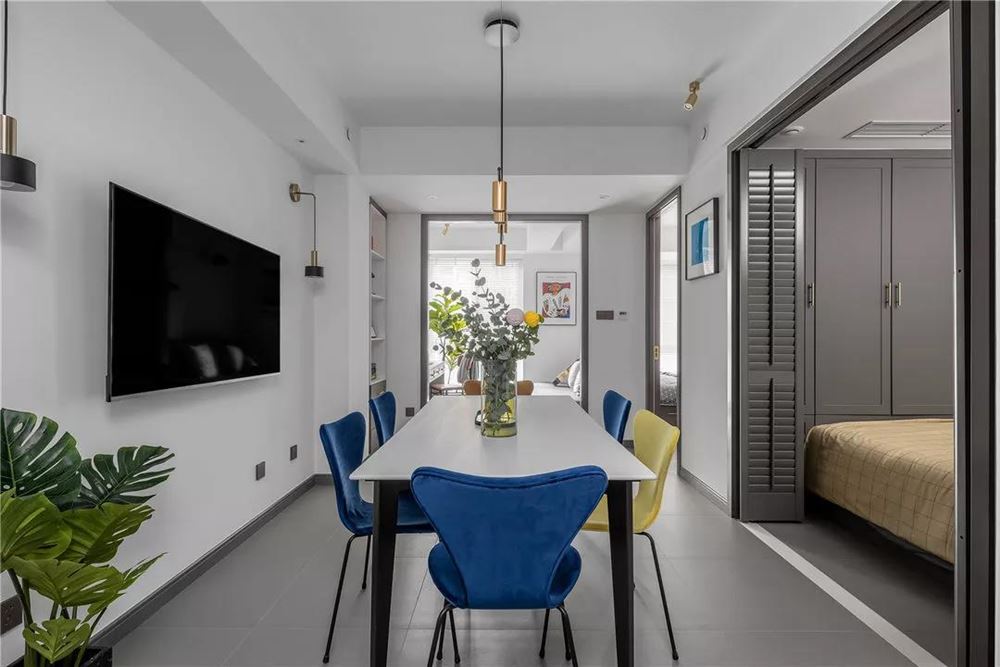 汕頭市星都華府現(xiàn)代簡約風格四居室裝修案例