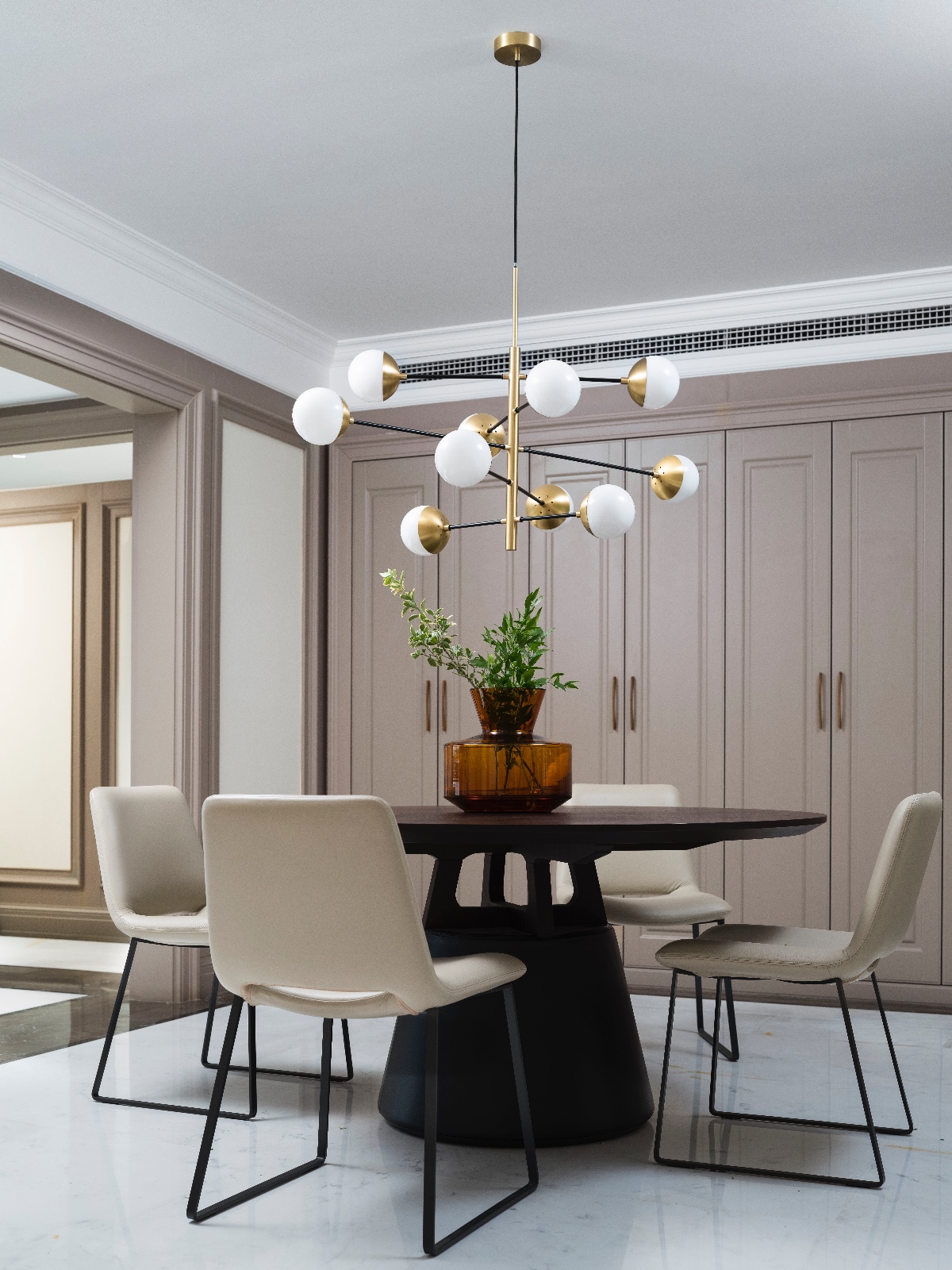 現(xiàn)代美式風(fēng)格家裝設(shè)計室內(nèi)裝修效果圖-餐廳 現(xiàn)代美式風(fēng)格家裝設(shè)計室內(nèi)裝修效果圖-餐廳