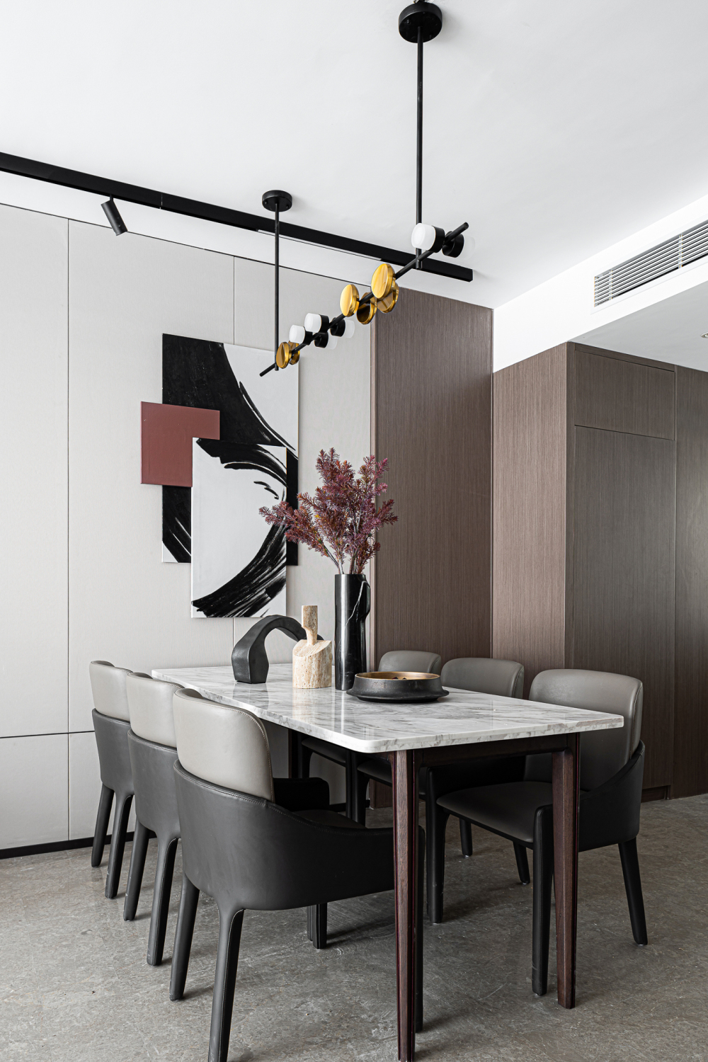 現(xiàn)代簡約風格室內家裝案例效果圖-餐廳 現(xiàn)代簡約風格室內家裝案例效果圖-餐廳