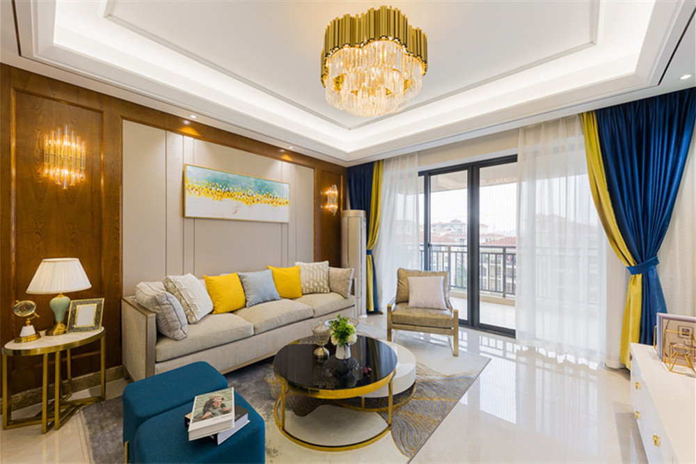 ?？谑斜箭埓髲B輕奢風(fēng)格三居室裝修案例