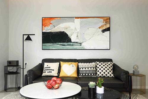 ?？谑续P凰白龍新城現(xiàn)代簡約風(fēng)格三居室裝修案例